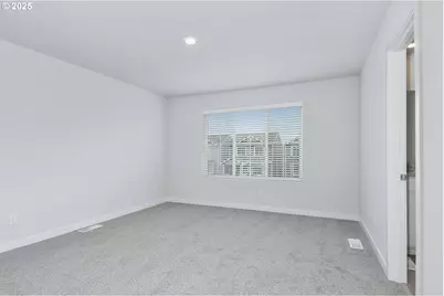 1397 Owl Ave, Woodburn, OR 97071 - Photo 13