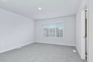 1397 Owl Ave, Woodburn, OR 97071 - Photo 13