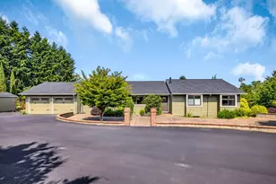 36159 SW Viewridge Ln, Hillsboro, OR 97123 - Photo 3