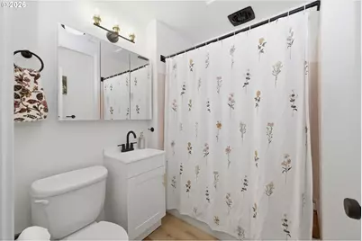 239 NE Azalea Dr, Adair Village, OR 97330 - Photo 23