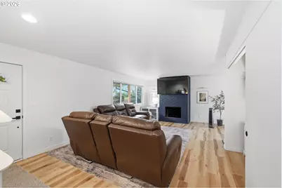 239 NE Azalea Dr, Adair Village, OR 97330 - Photo 7