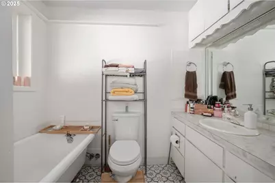 64086 Nehalem Hwy, Vernonia, OR 97064 - Photo 21