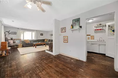 64086 Nehalem Hwy, Vernonia, OR 97064 - Photo 9