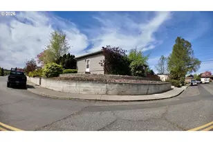 809 E 20th St, The Dalles, OR 97058 - Photo 25