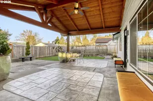 19039 SW Pike Ln, Beaverton, OR 97003 - Photo 23