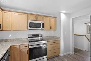 3905 Carnes Rd, Roseburg, OR 97471 - Photo 13