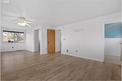 3905 Carnes Rd, Roseburg, OR 97471 - Photo 17