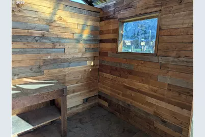 3905 Carnes Rd, Roseburg, OR 97471 - Photo 35