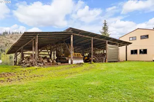 864 Larkspur Ln, Oakland, OR 97462 - Photo 35