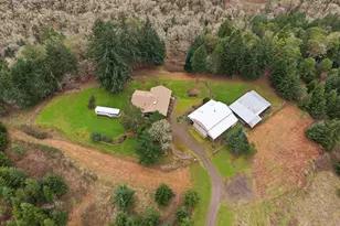 864 Larkspur Ln, Oakland, OR 97462 - Photo 39