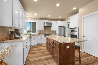5214 Wedgewood Loop, Newberg, OR 97132 - Photo 9