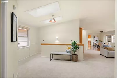 2323 W 28th Ave, Eugene, OR 97405 - Photo 9