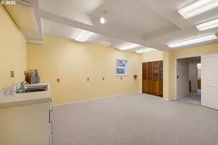 2323 W 28th Ave, Eugene, OR 97405 - Photo 33