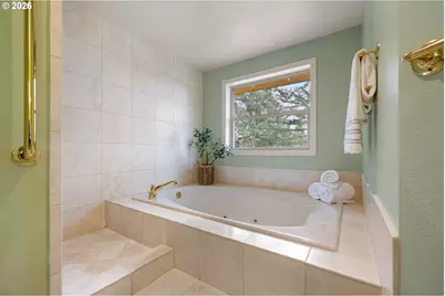 2323 W 28th Ave, Eugene, OR 97405 - Photo 21