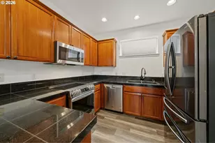 1147 SE Leander St, Hillsboro, OR 97123 - Photo 11