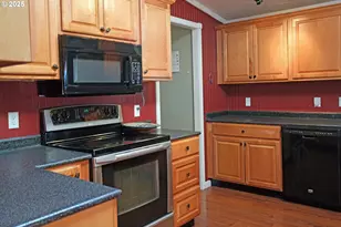 8300 NE Quatama St, Hillsboro, OR 97006 - Photo 3