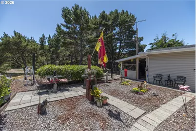 420 Leelo Ct, Florence, OR 97439 - Photo 43