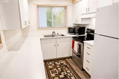 5301 Plomondon St, Vancouver, WA 98661 - Photo 3