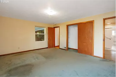 5405 SE Mall St, Portland, OR 97206 - Photo 15