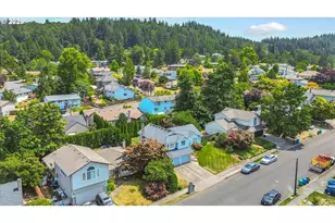 2474 SW Willowbrook Ave, Gresham, OR 97080 - Photo 43