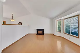2474 SW Willowbrook Ave, Gresham, OR 97080 - Photo 9