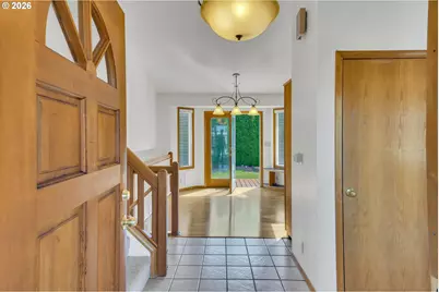 2474 SW Willowbrook Ave, Gresham, OR 97080 - Photo 7