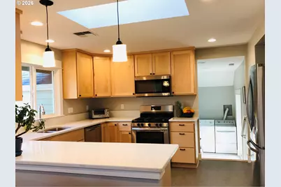 2063 Onyx St, Eugene, OR 97403 - Photo 7