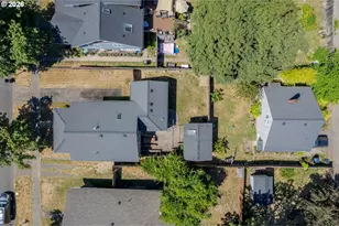 2063 Onyx St, Eugene, OR 97403 - Photo 23