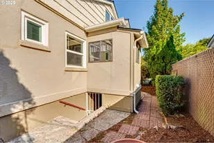 307 E 22nd St, Vancouver, WA 98663 - Photo 29