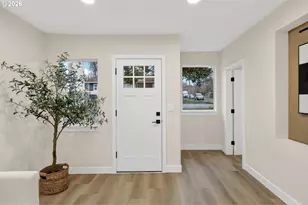 1805 NE Highland St, Portland, OR 97211 - Photo 9