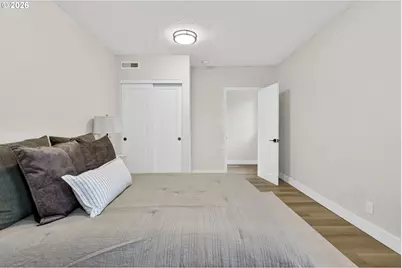 1805 NE Highland St, Portland, OR 97211 - Photo 21