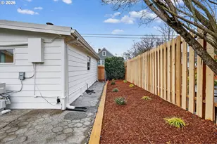 1805 NE Highland St, Portland, OR 97211 - Photo 33