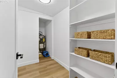 1805 NE Highland St, Portland, OR 97211 - Photo 19