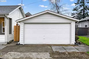 1805 NE Highland St, Portland, OR 97211 - Photo 3