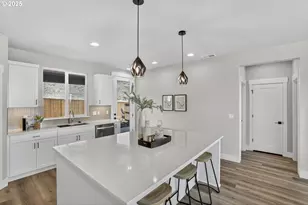 12157 SW Turnagain Dr, Tigard, OR 97224 - Photo 15