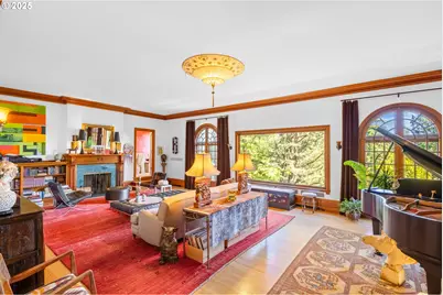 2844 SW Hillsboro St, Portland, OR 97239 - Photo 5