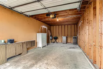 2704 SE 138th Ave #24, Portland, OR 97236 - Photo 17