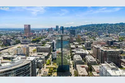 1075 NW Northrup St #220, Portland, OR 97209 - Photo 45