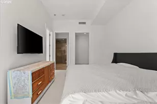 1075 NW Northrup St, Portland, OR 97209 - Photo 23