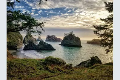 1240 Lighthouse Ln, Brookings, OR 97415 - Photo 35