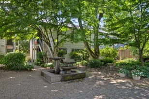 654 Cherry Dr, Eugene, OR 97401 - Photo 31