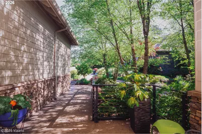 6797 SW Sean Michael Pl, Portland, OR 97225 - Photo 3