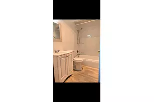 587 W Berdine St, Roseburg, OR 97471 - Photo 5