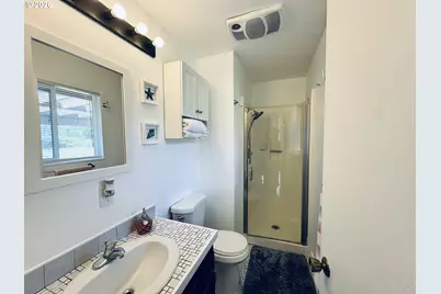 303 N Hwy 101, Gearhart, OR 97138 - Photo 23