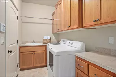 6032 Graystone Loop, Springfield, OR 97478 - Photo 31