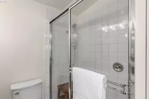 12415 NW Haskell Ct, Portland, OR 97229 - Photo 19