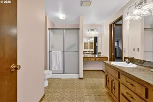 13790 SW Harness Ln, Beaverton, OR 97008 - Photo 21