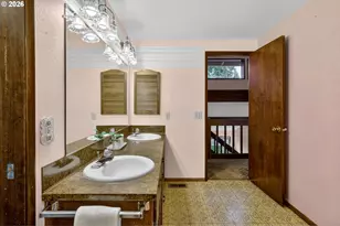 13790 SW Harness Ln, Beaverton, OR 97008 - Photo 23