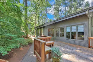 2677 Garfield St, Eugene, OR 97405 - Photo 37