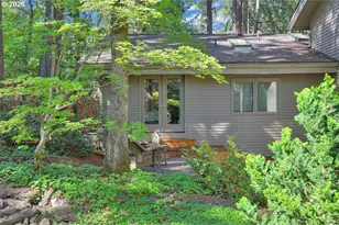 2677 Garfield St, Eugene, OR 97405 - Photo 43